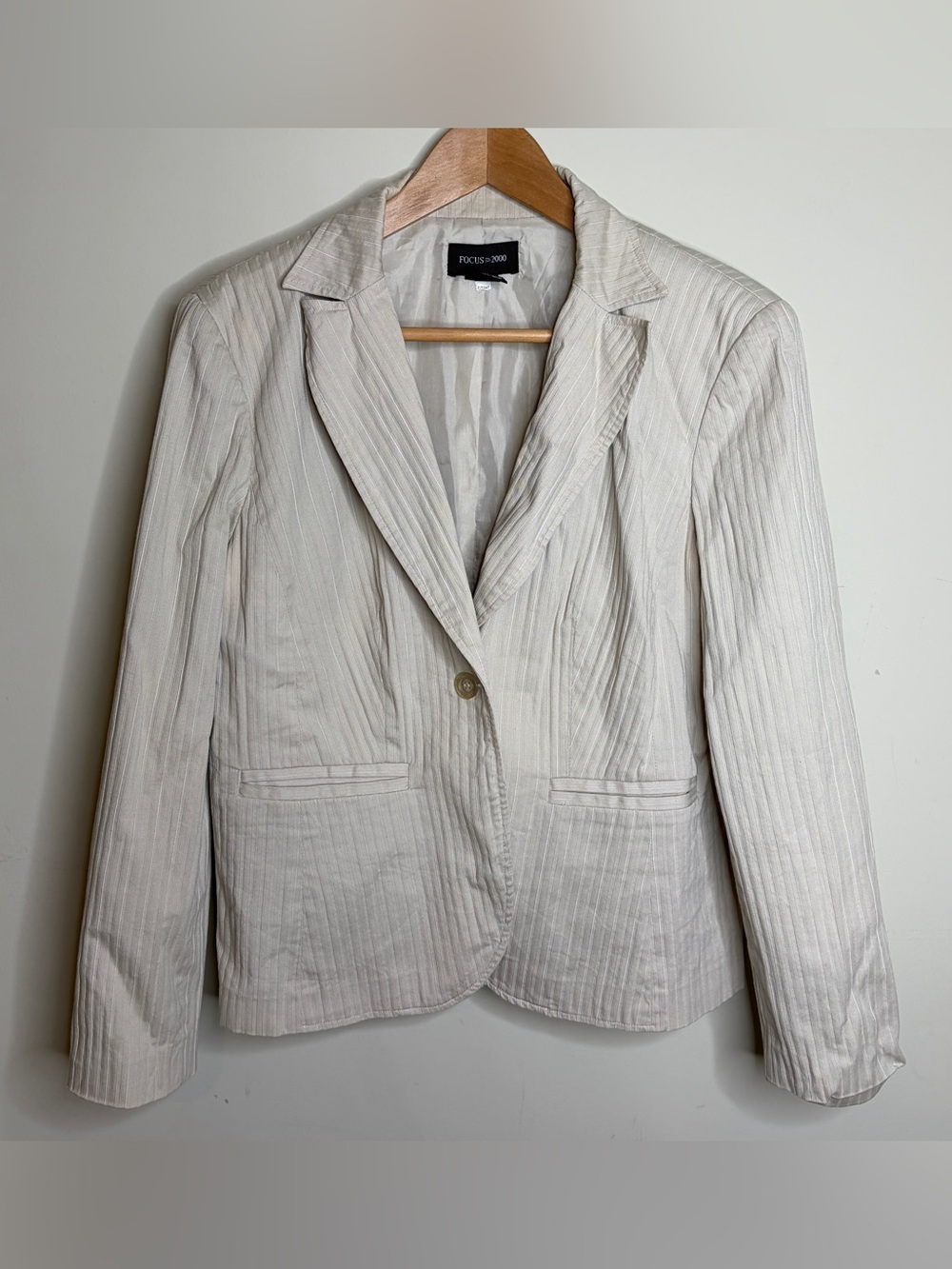 FOCUS 2000 Women's Cream Pinstripe Blazer 12
